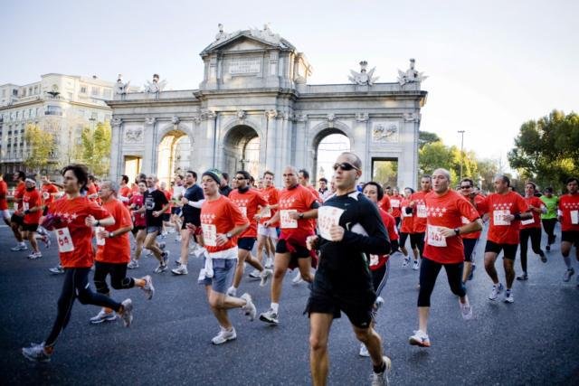 Chema Martínez, ganador de la carrera Madrid corre por Madrid