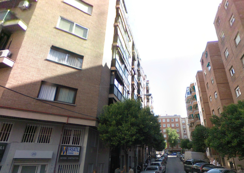 Muere una mujer de 80 años al incendiarse su piso en Narciso Serra