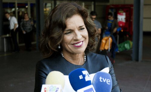 Ana Botella, a su llegada a Buenos Aires - Ayto
