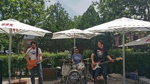 Los brazos, en directo - MM