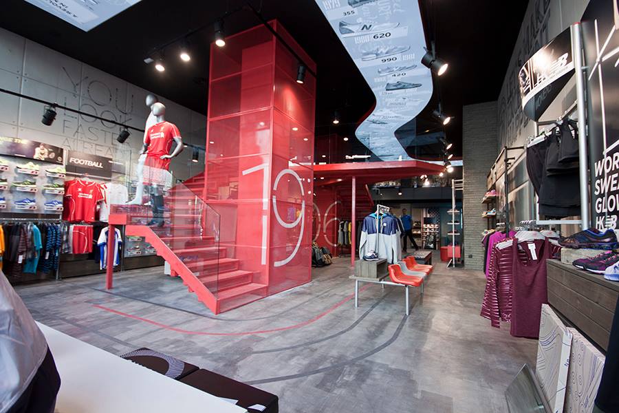 New Balance inaugura su flagship store en la Gran V a Zona