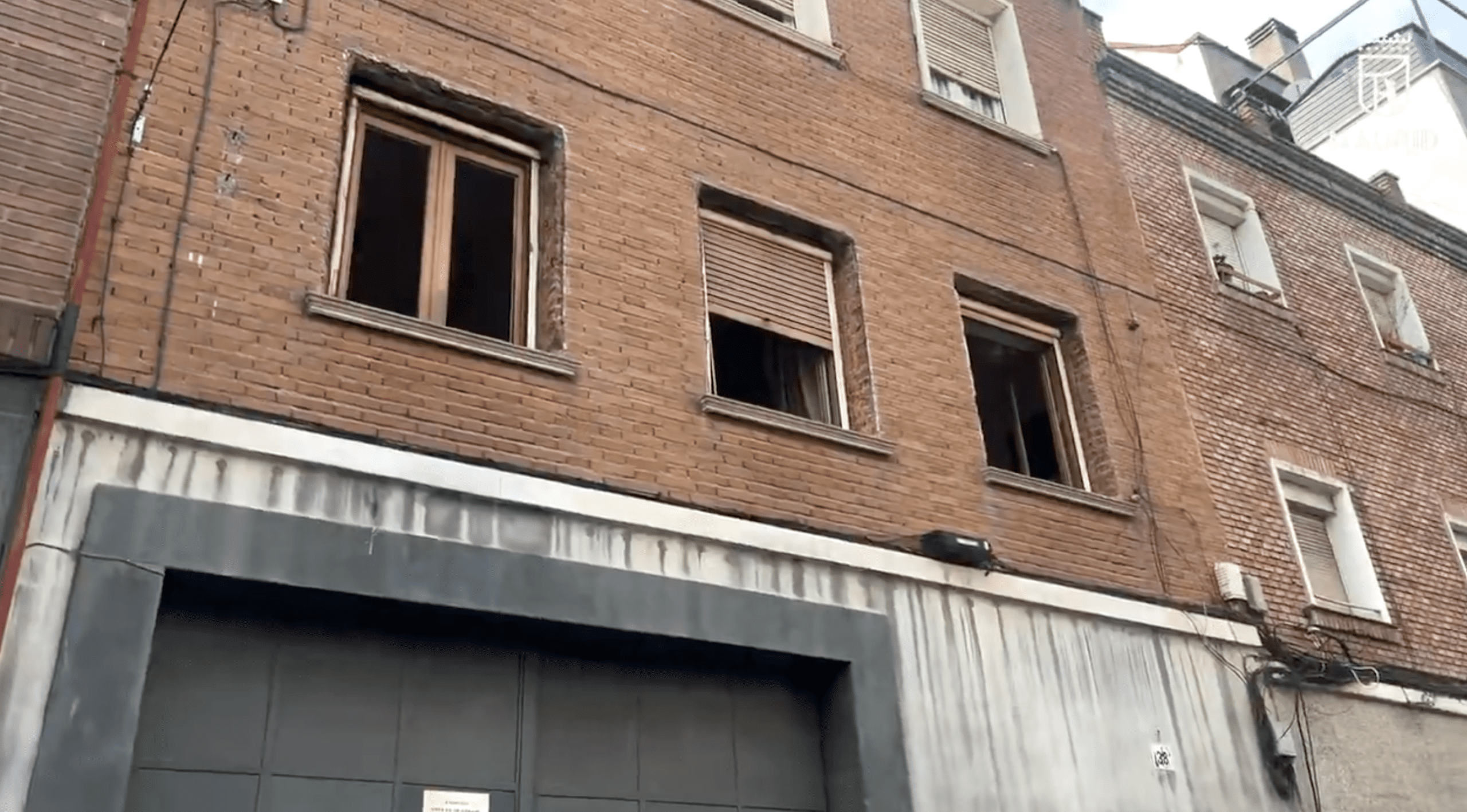 Un herido en una explosión de gas en una vivienda en Usera