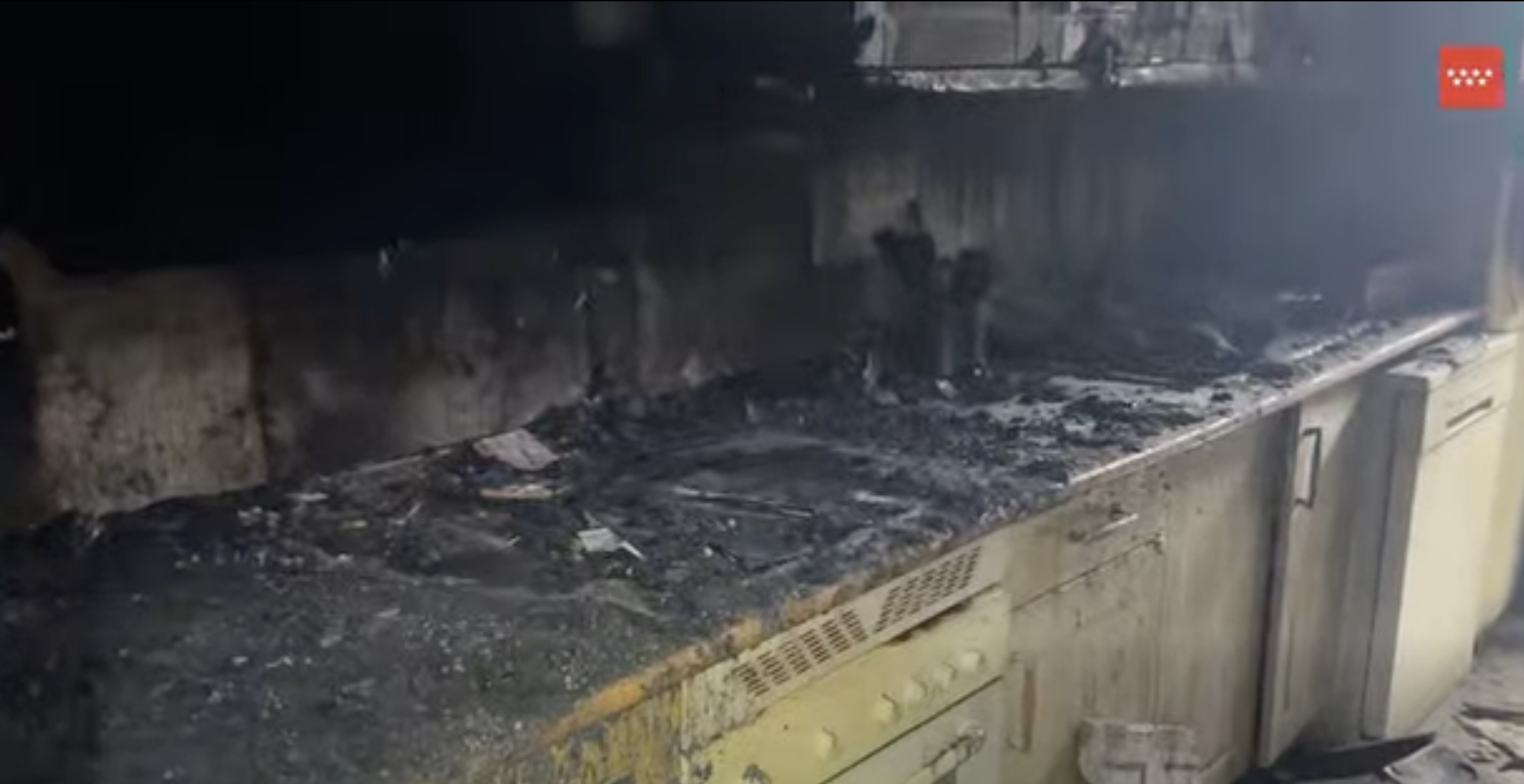 Un herido grave en un incendio de vivienda en Alalpardo