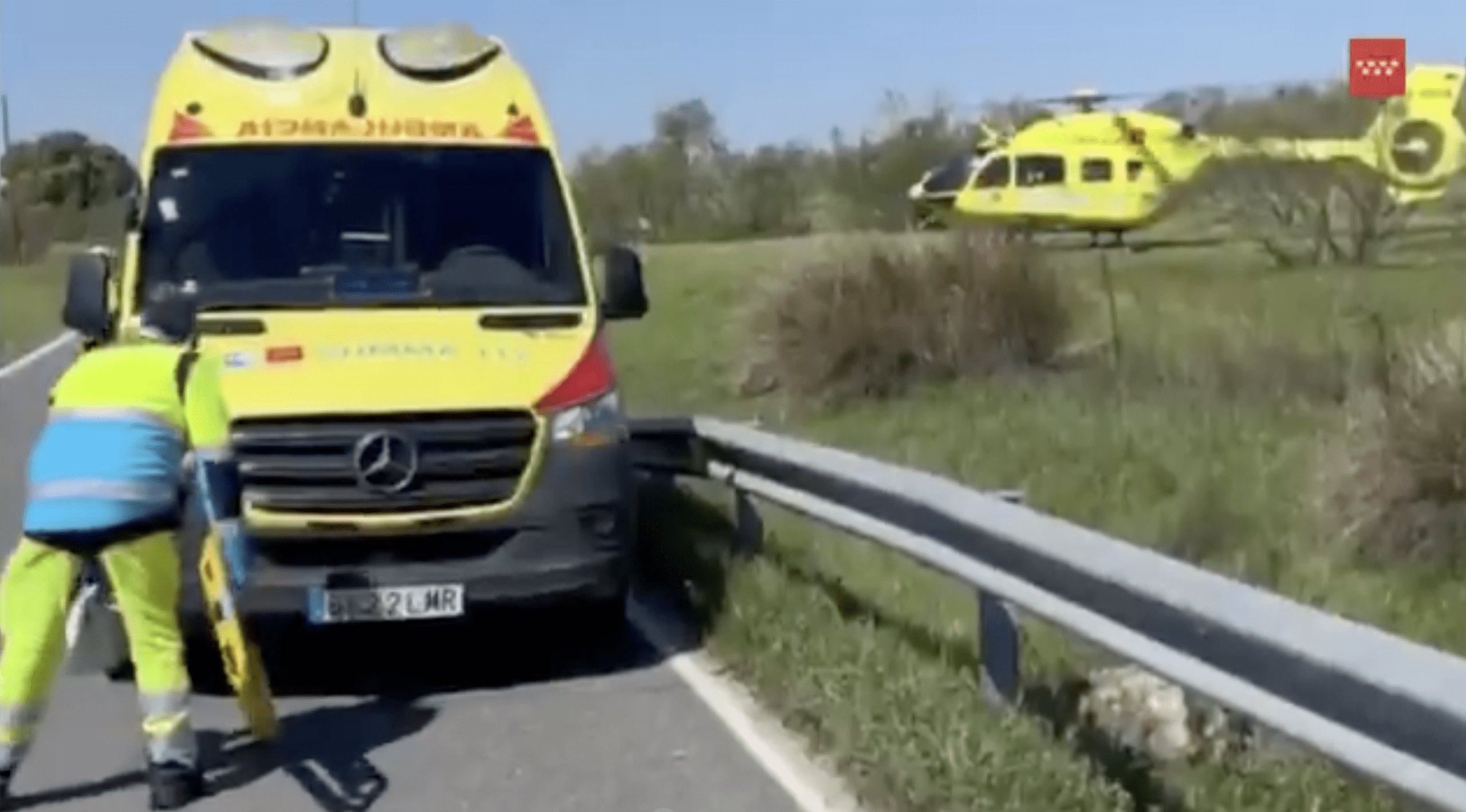 Un motorista de 62 años, herido grave tras sufrir una salida de vía en Navas del Rey