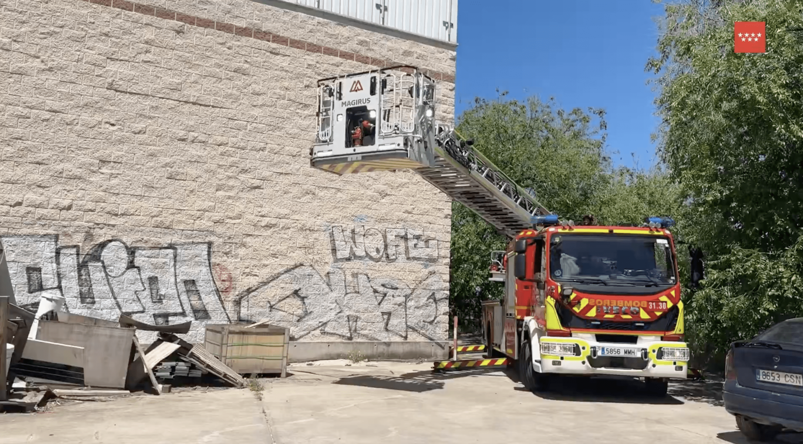 Muere un trabajador de 54 años al caer desde una altura de 9 metros en una nave de Leganés